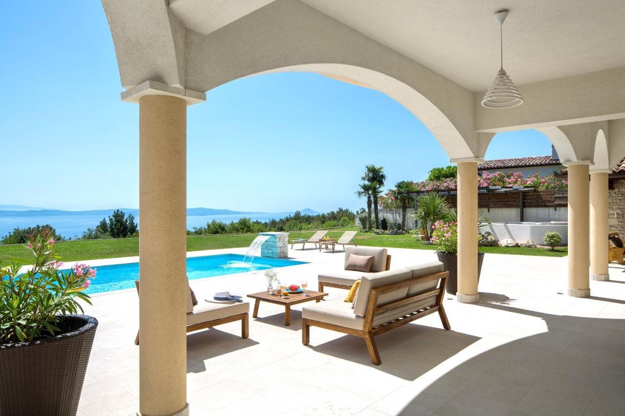 Luxury Panorama Vila With Amazing Seaview In Gondolici 7 Km From Rabac Labin  Buitenkant foto