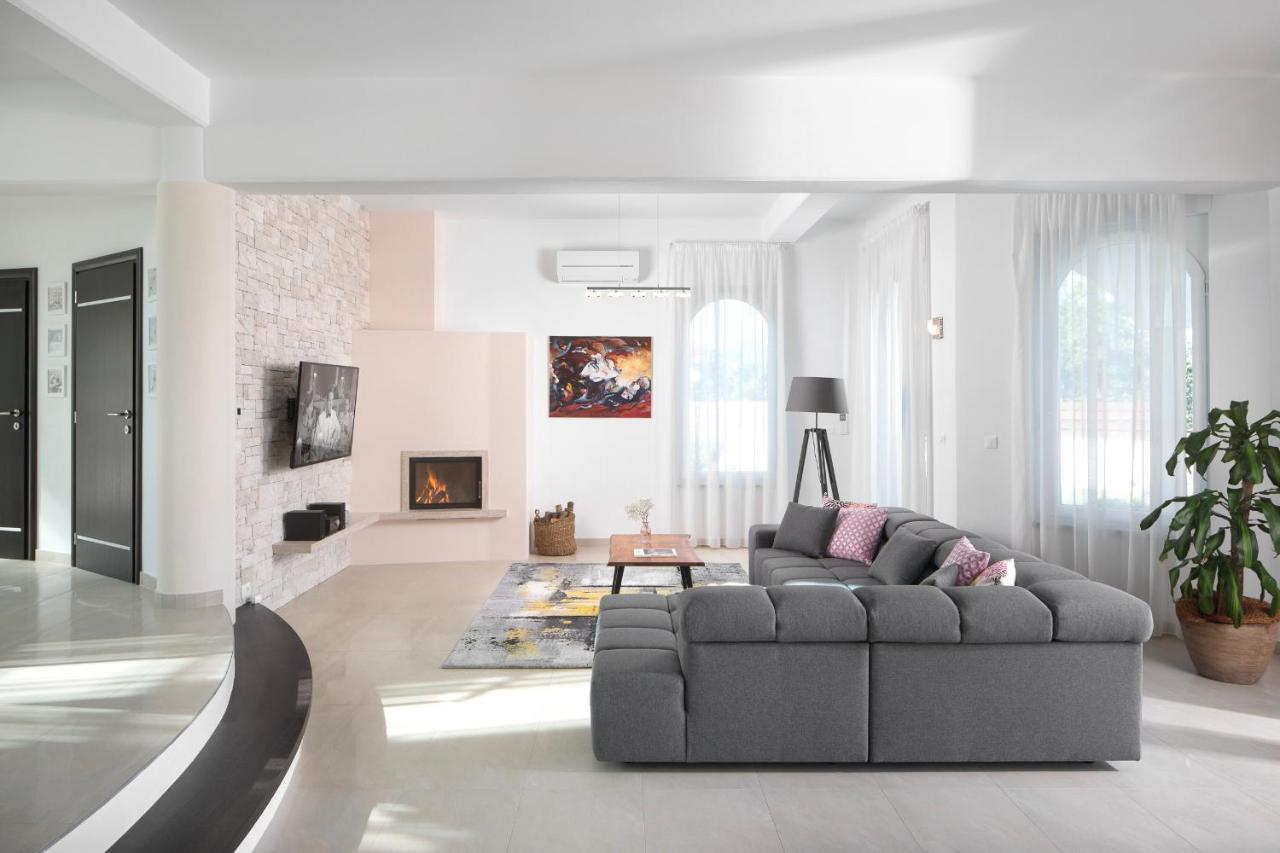 Luxury Panorama Vila With Amazing Seaview In Gondolici 7 Km From Rabac Labin  Buitenkant foto