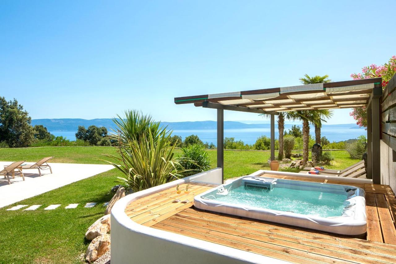 Luxury Panorama Vila With Amazing Seaview In Gondolici 7 Km From Rabac Labin  Buitenkant foto