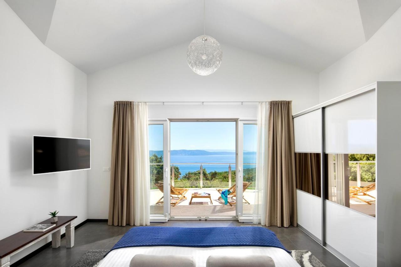 Luxury Panorama Vila With Amazing Seaview In Gondolici 7 Km From Rabac Labin  Buitenkant foto