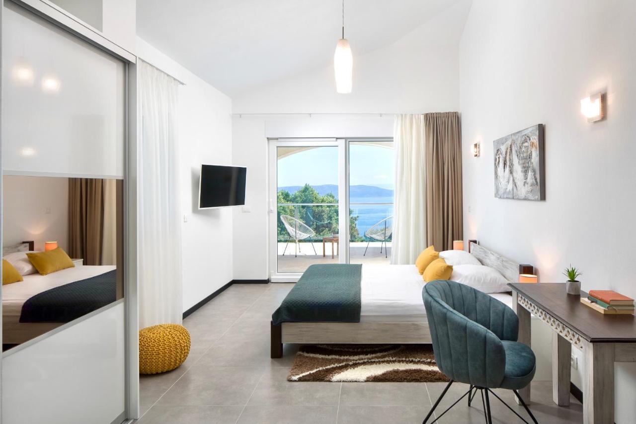 Luxury Panorama Vila With Amazing Seaview In Gondolici 7 Km From Rabac Labin  Buitenkant foto