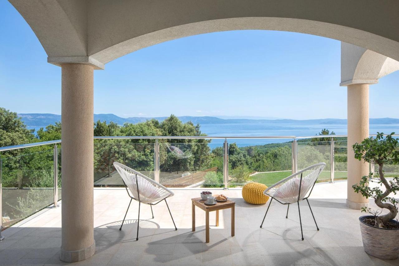 Luxury Panorama Vila With Amazing Seaview In Gondolici 7 Km From Rabac Labin  Buitenkant foto